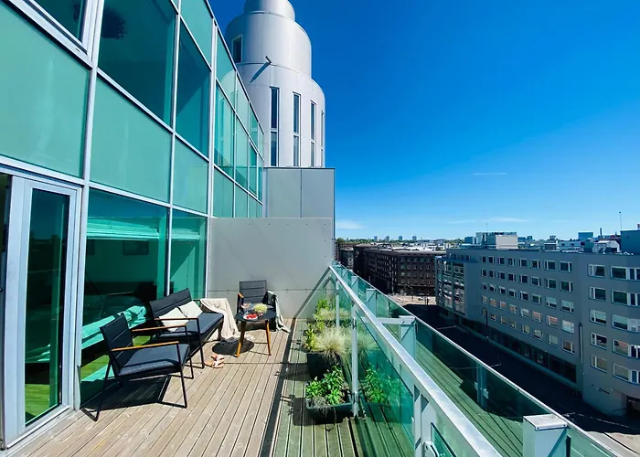Heart With A Sunny Rooftop Terrace Apartment *