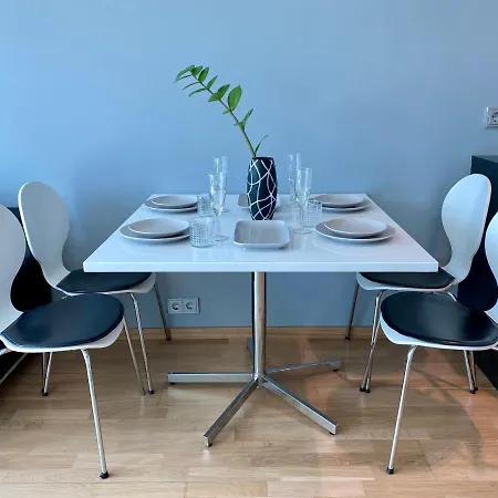 Apartament Heart With A Sunny Rooftop Terrace Tallin